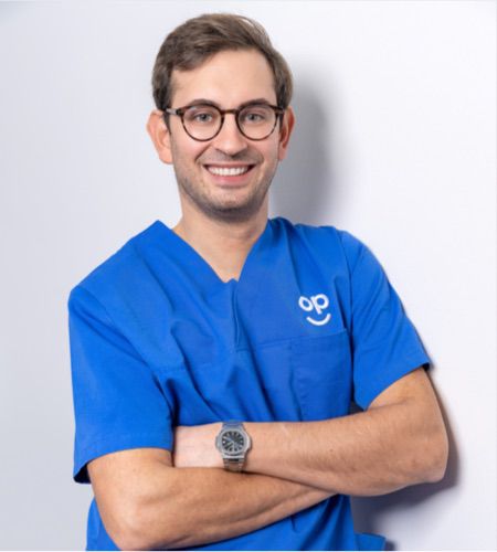 Zahnarzt In Neukölln - Daniel Brandmann
