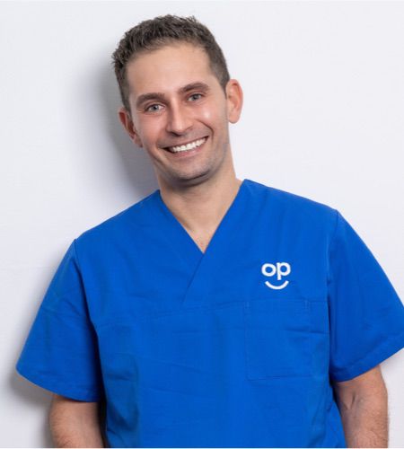 Zahnarzt in Neukölln - Mark Brandmann