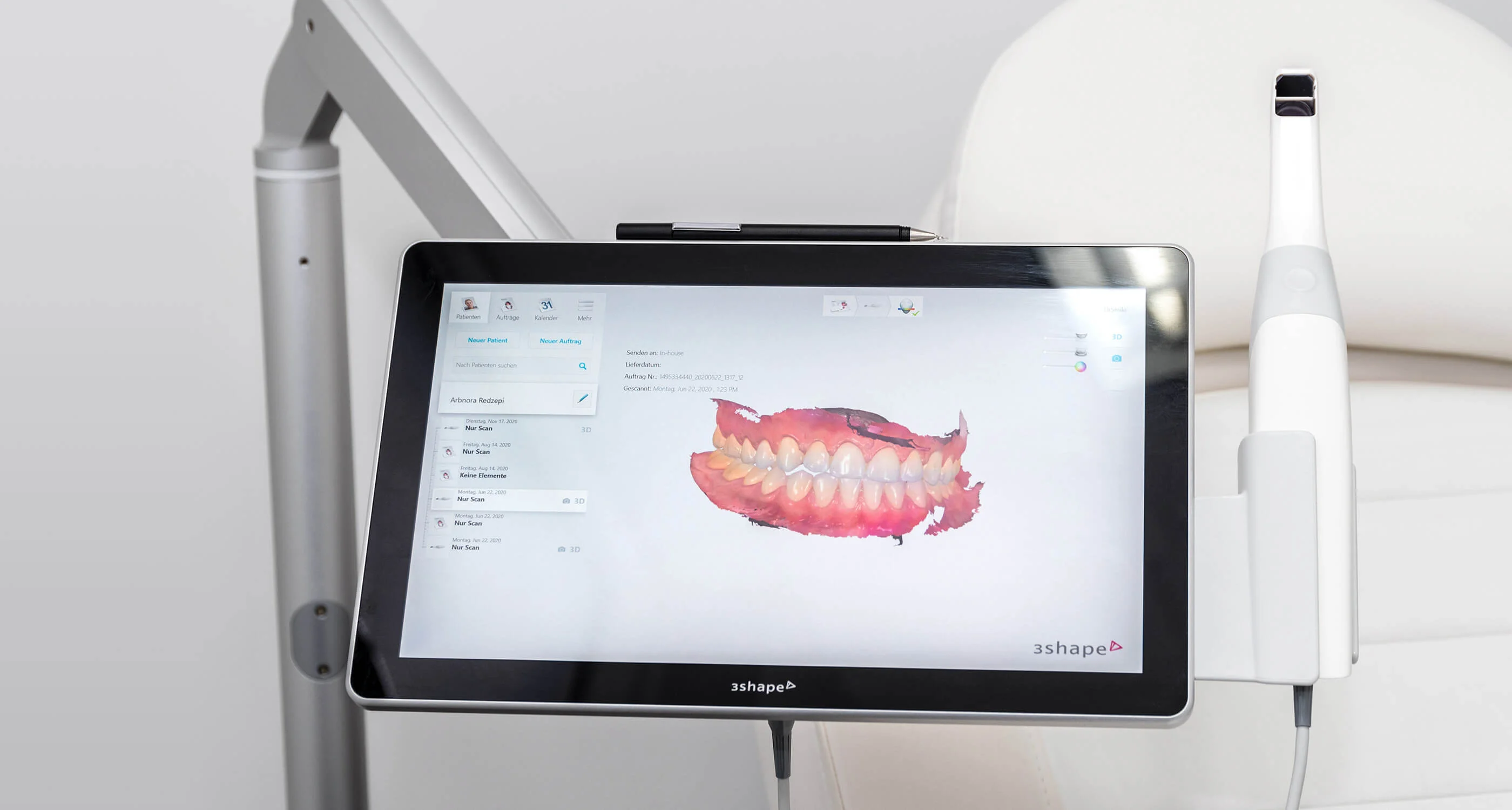 moderne Zahnarztpraxis in Neukölln - Oralscanner 